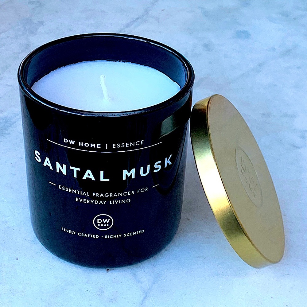 DW HOME CANDLE SANTAL MUSK ESSENTIAL RICH SCENTED NEW 1 WICK